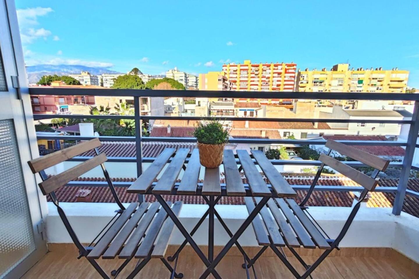 Apartamento Paseo Larios Torre Del Mar Exterior photo