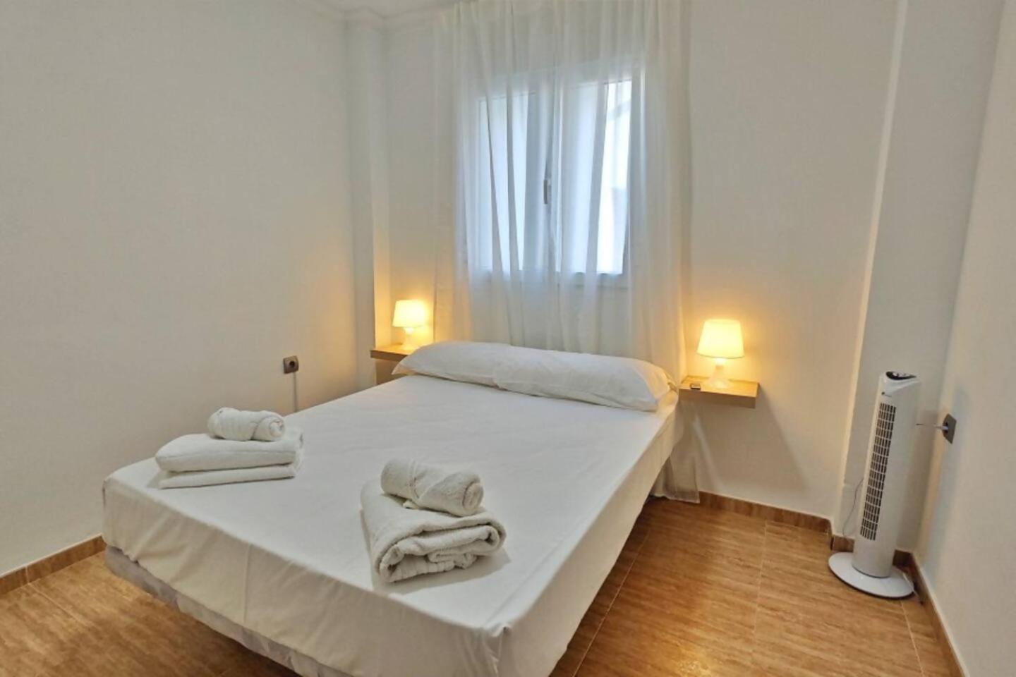 Apartamento Paseo Larios Torre Del Mar Exterior photo
